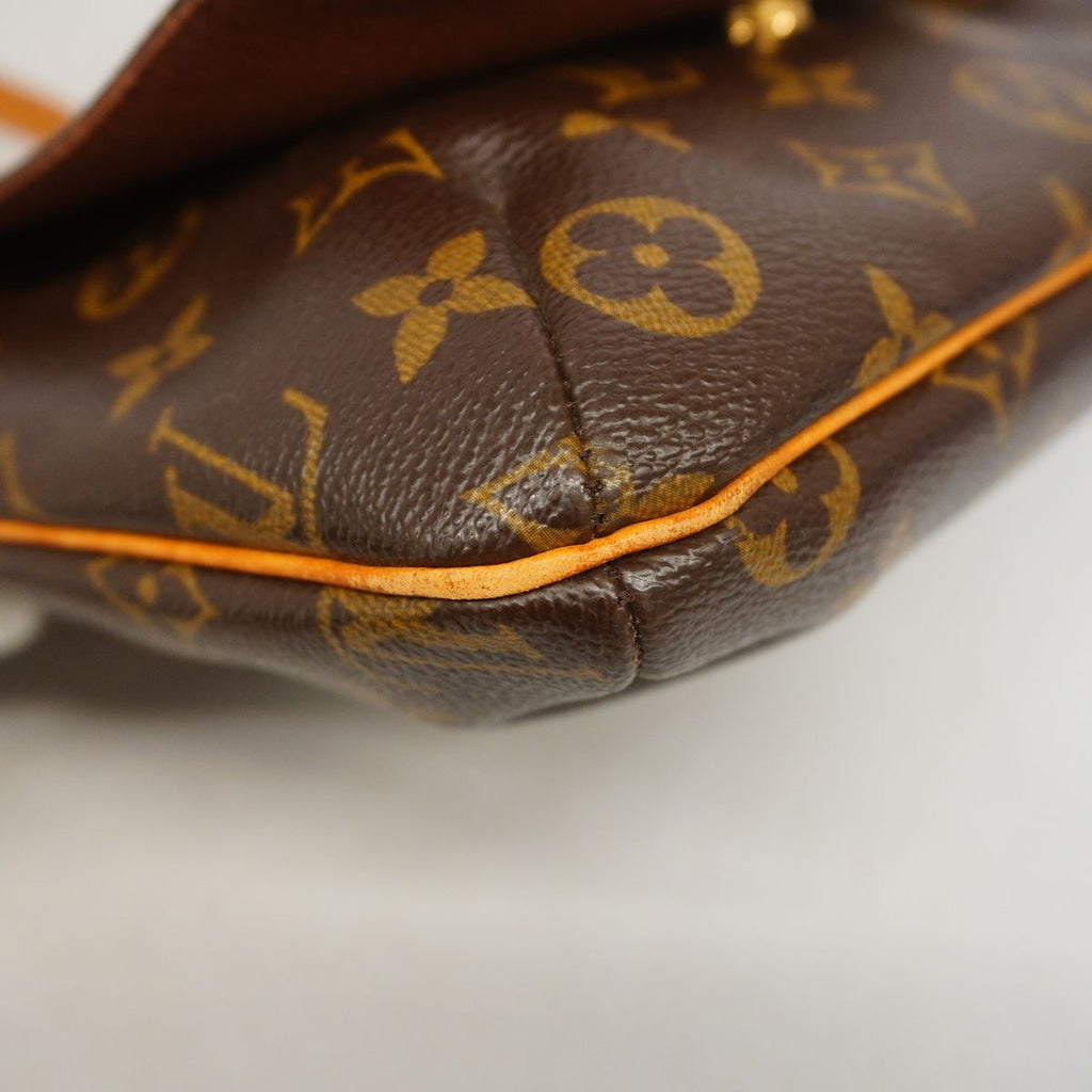 Louis Vuitton Shoulder Bag Monogram Musette Salsa Long Strap Brown — view 6