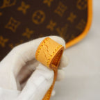 Louis Vuitton Shoulder Bag Monogram Solonge Brown — view 7