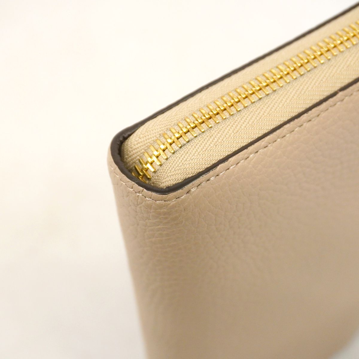 Louis Vuitton Wallet Taurillon Portefeuille Comet Galet — view 5
