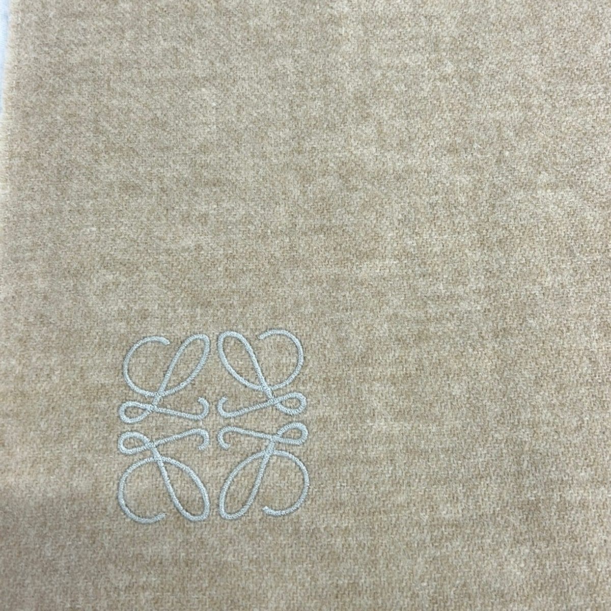 Loewe Shawl Beige Ivory Wool Cashmere Scarf — view 2