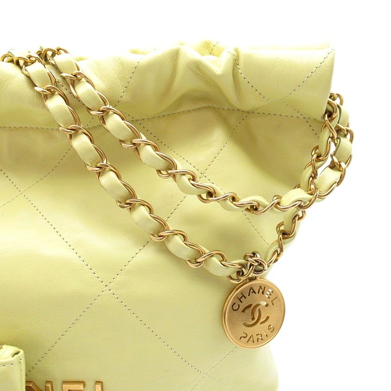 Chanel 22 Smallhandbag Calfskin Shoulder Bag Yellow — view 2