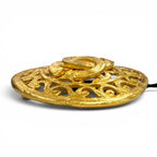 Chanel Vintage 95A CC Logo Brooch Gold — view 5