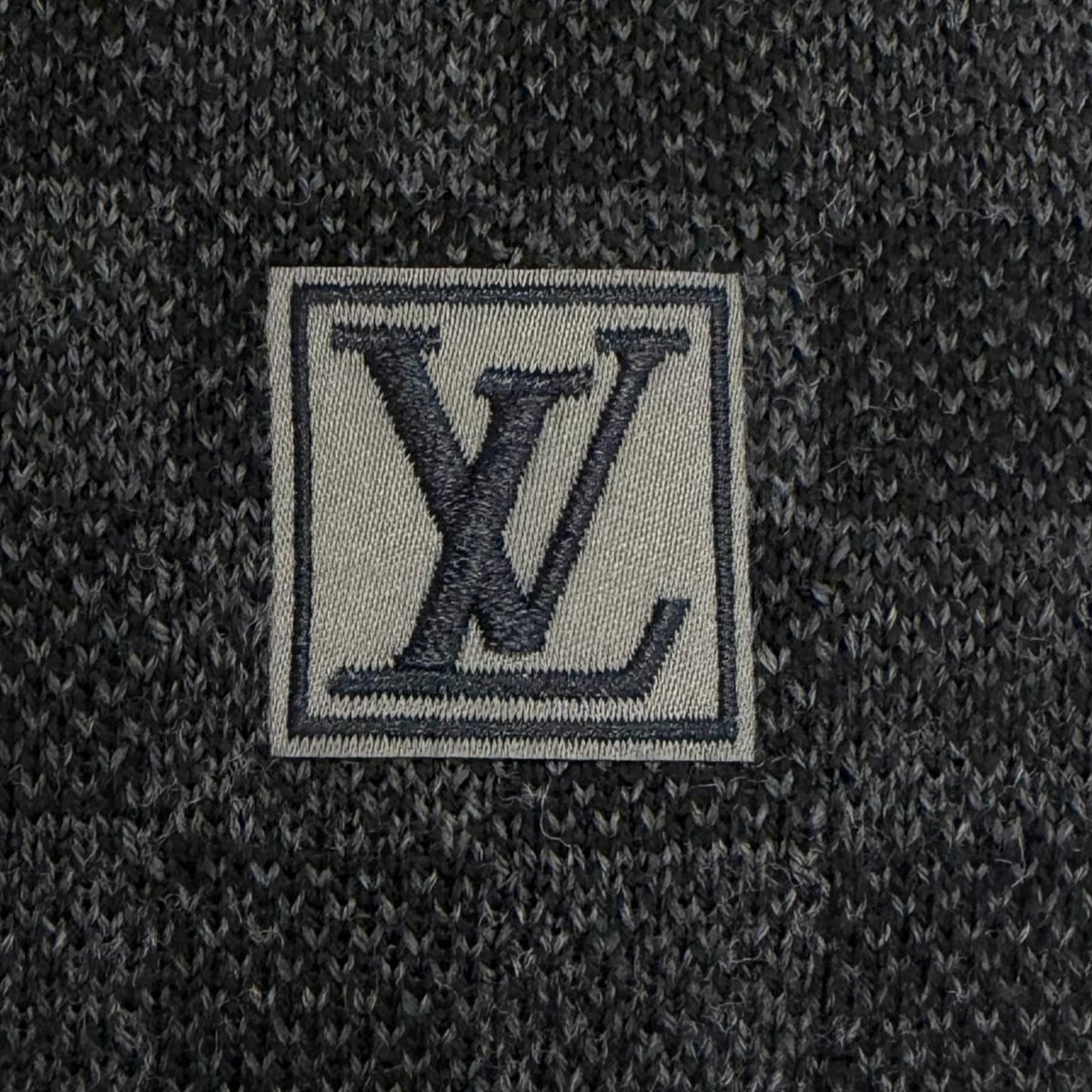Louis Vuitton Echarpe Petit Damier Wool 100% LV Logo Patch Scarf Black — view 5
