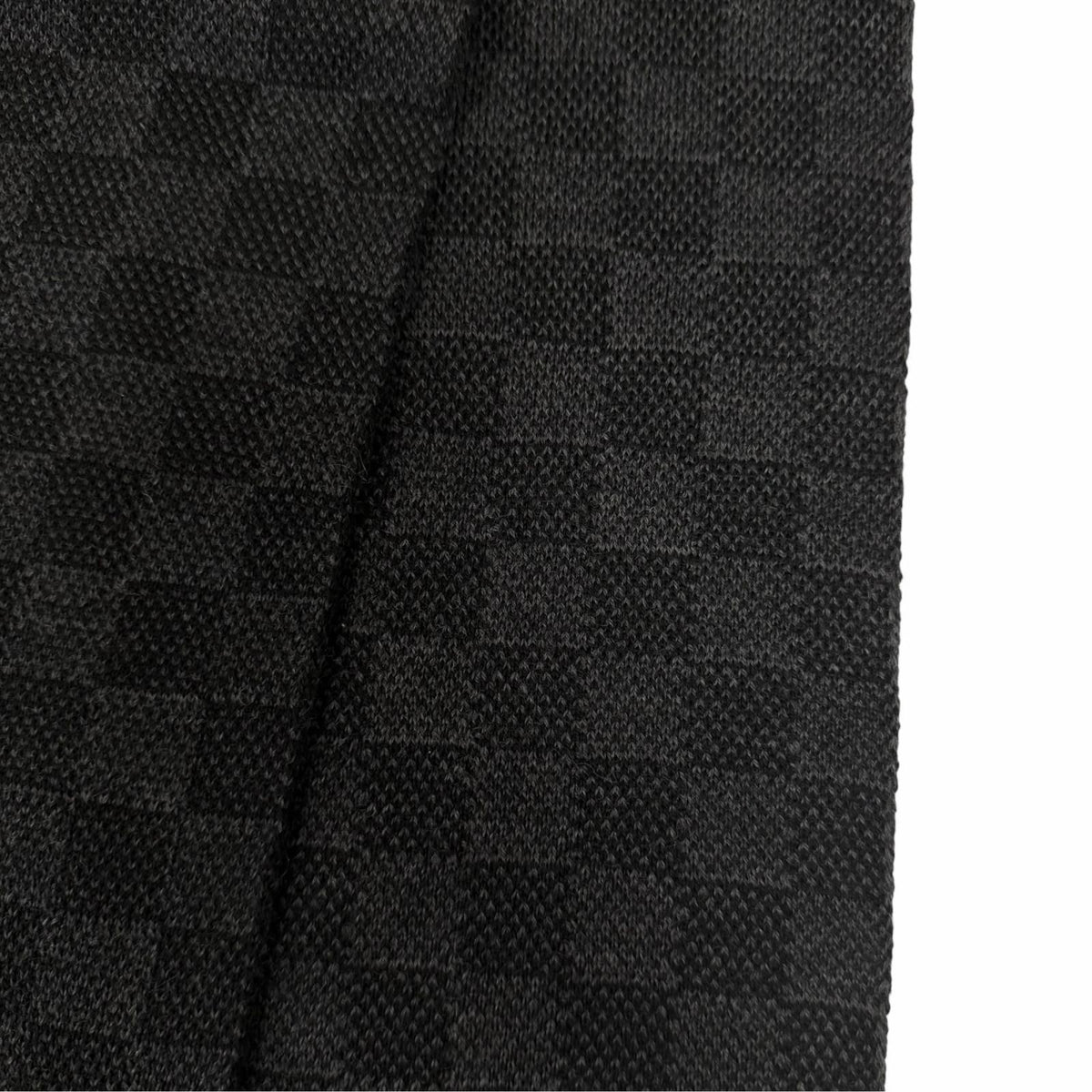 Louis Vuitton Echarpe Petit Damier Wool 100% LV Logo Patch Scarf Black — view 4