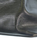 Louis Vuitton Shoulder Bag — view 5