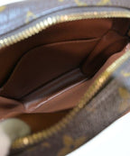 Louis Vuitton Shoulder Bag — view 4