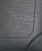 Louis Vuitton Shoulder Bag — view 7