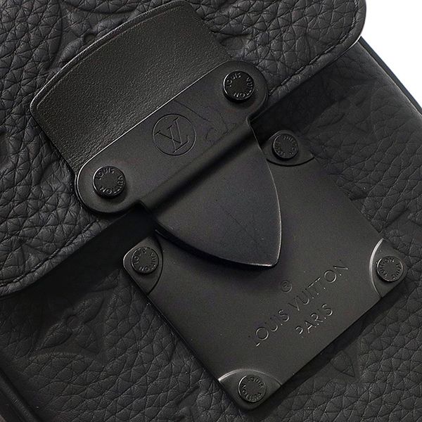 Louis Vuitton Shoulder Bag S Lock Vertical Wearable Wallet Leather Taurillon — view 5