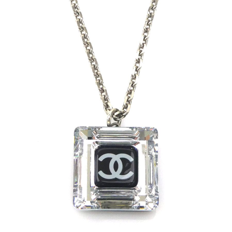 Chanel Necklace CC Logo
