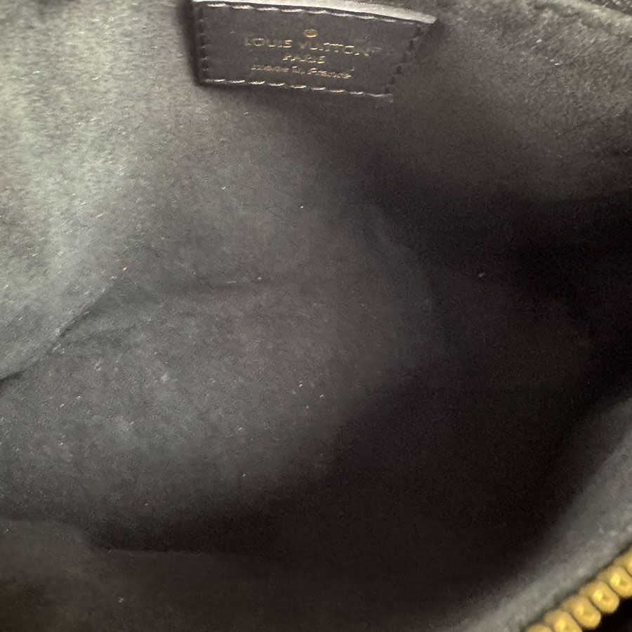 Louis Vuitton Shoulder Bag Nnu BB — view 5