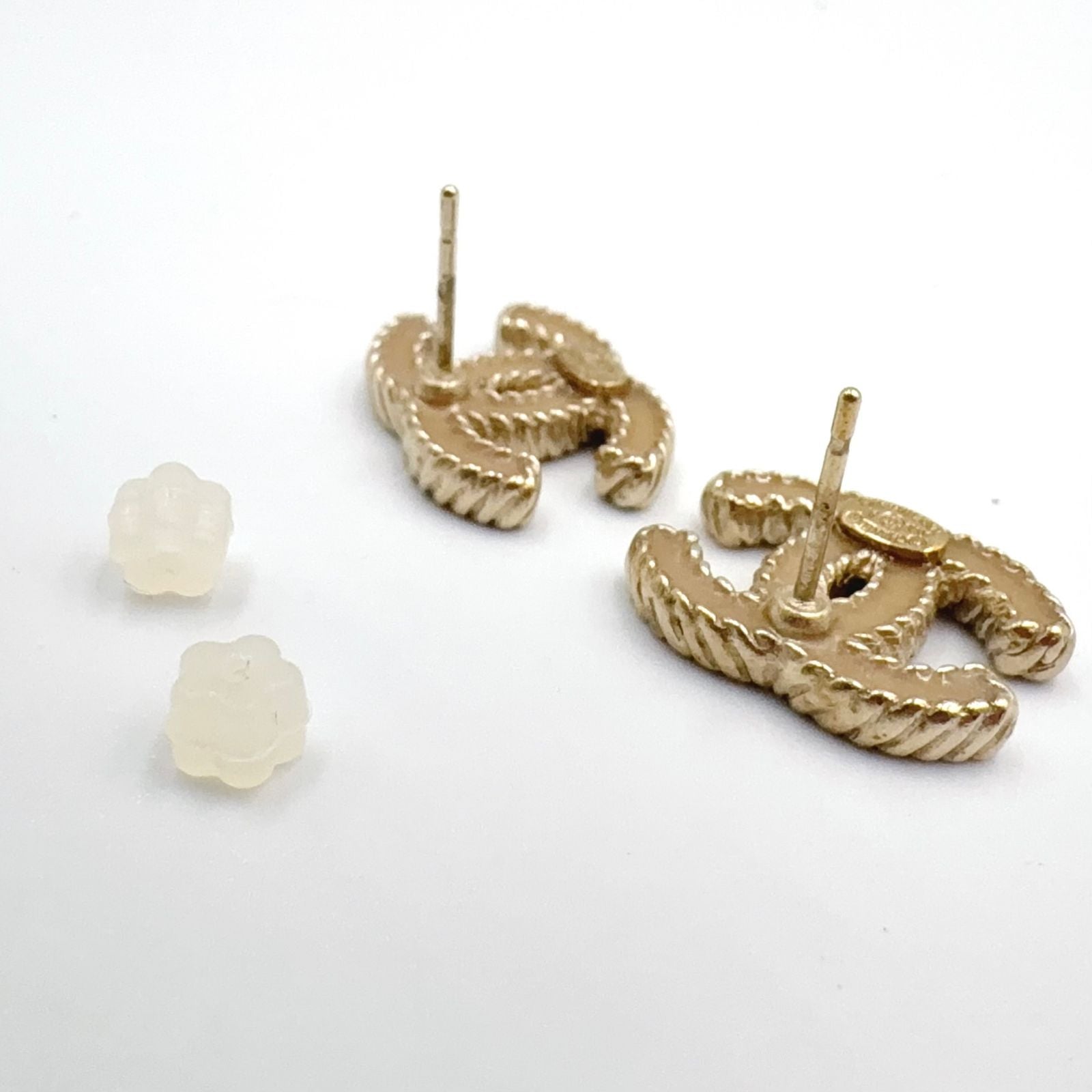 Chanel CC Logo Stud Enamel Gold Beige Earrings — view 7