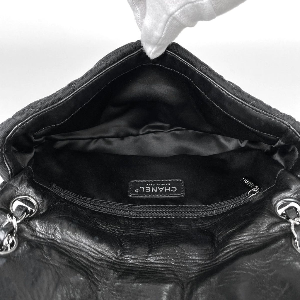 Chanel Shoulder Bag Quilted Chain Canvas Black — view 8