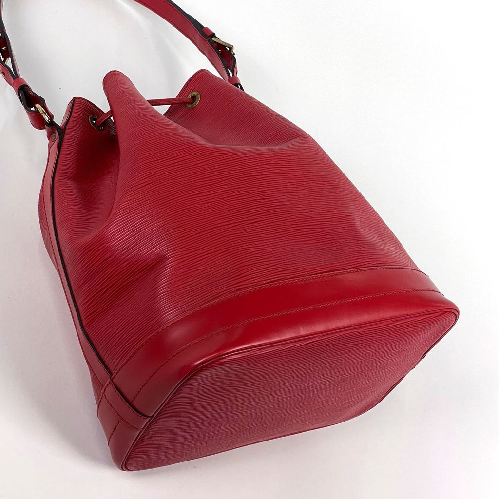 Louis Vuitton Noe Shoulder Bag Drawstring Epi Castilian — view 2