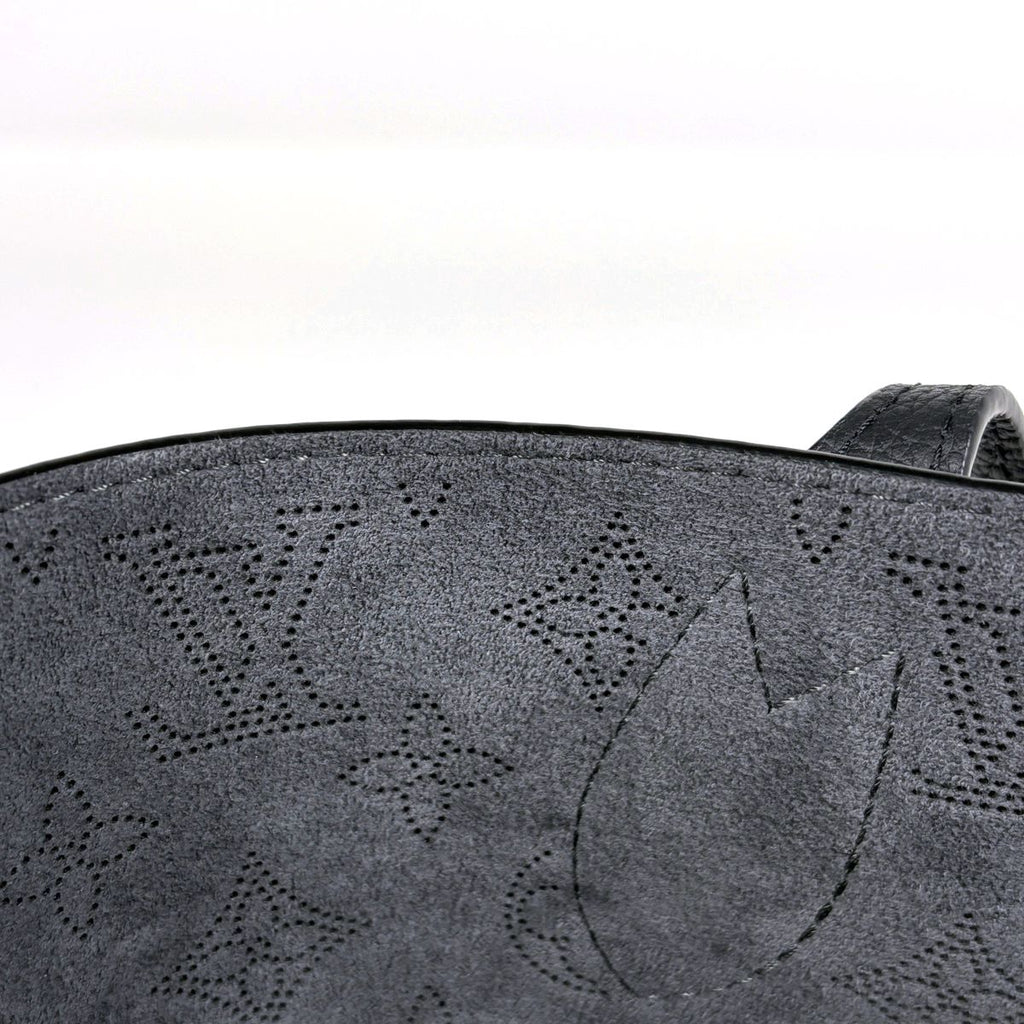 Louis Vuitton Blossom PM Handbag 2-Way Monogram Mahina Noir — view 7