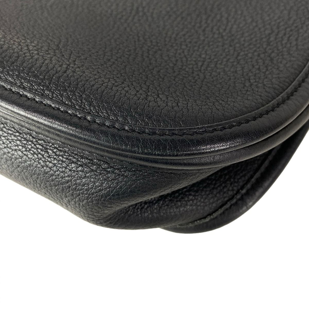Hermes Shoulder Bag Evelyne PM Black Silver — view 8