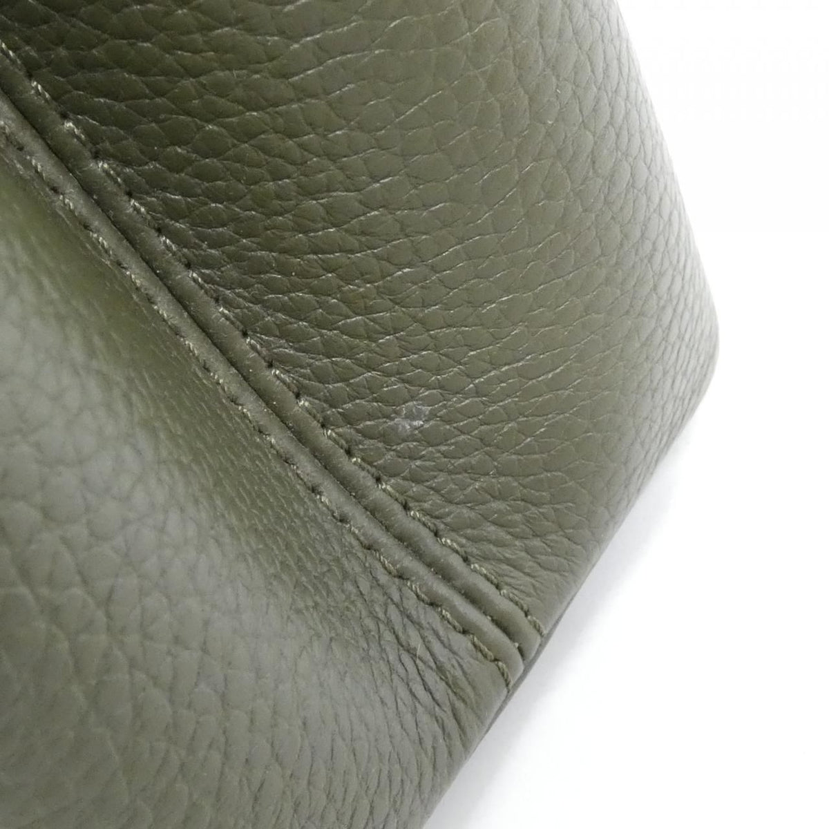 Louis Vuitton Exotic Leather Capucines MM Bag — view 4