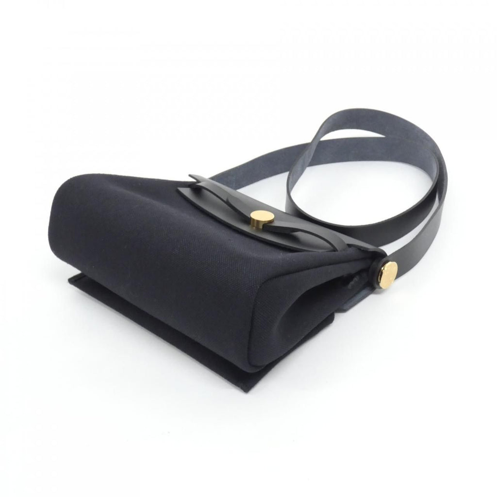 Hermes Herbag Zip 20 Shoulder Bag — view 3