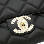 Chanel Shoulder Bag Black — view 4