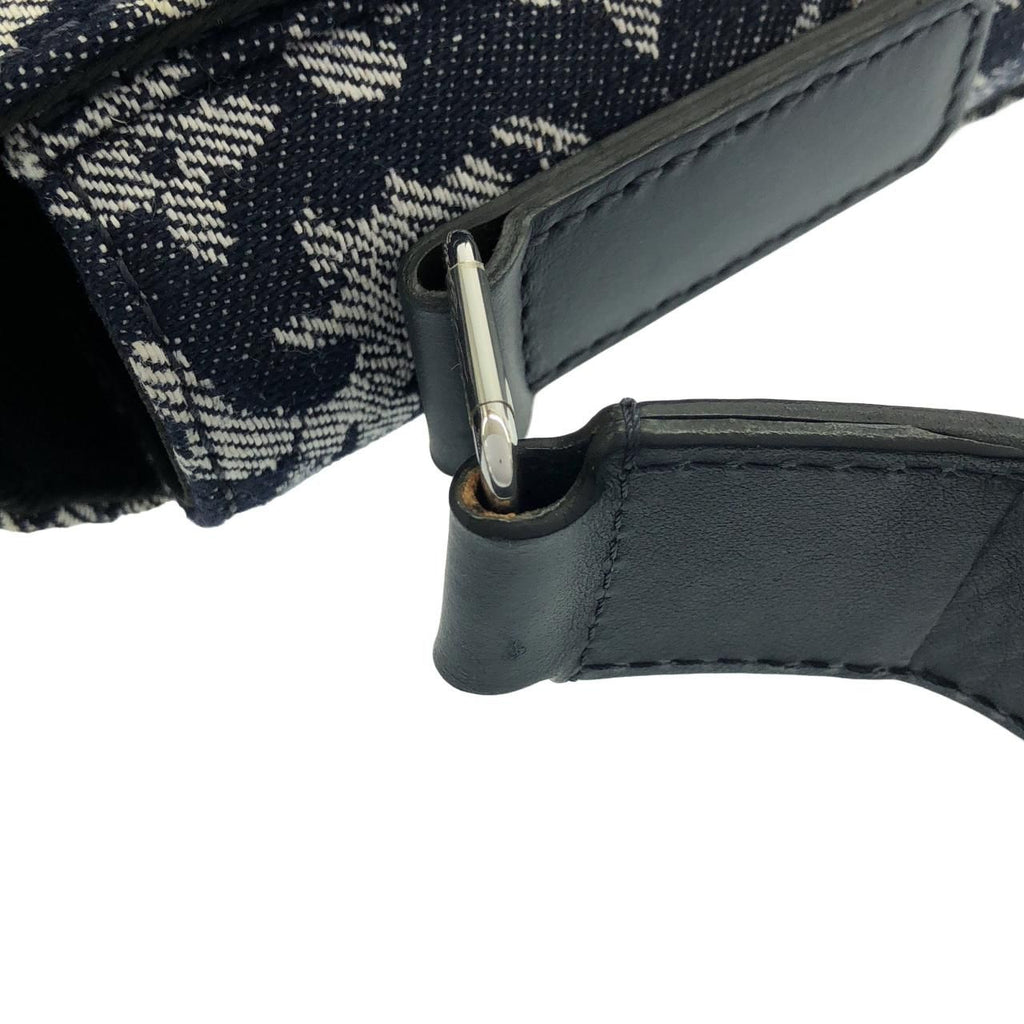 Louis Vuitton Monogram Tapestry Trunk Messenger — view 6