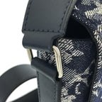 Louis Vuitton Monogram Tapestry Trunk Messenger — view 5