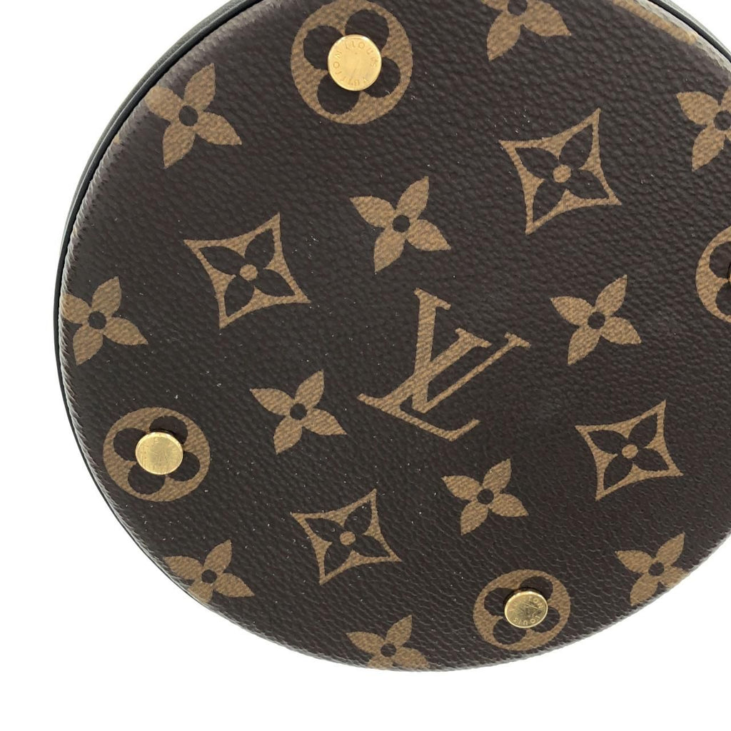 Louis Vuitton Monogram Kanoe Shoulder Bag — view 4