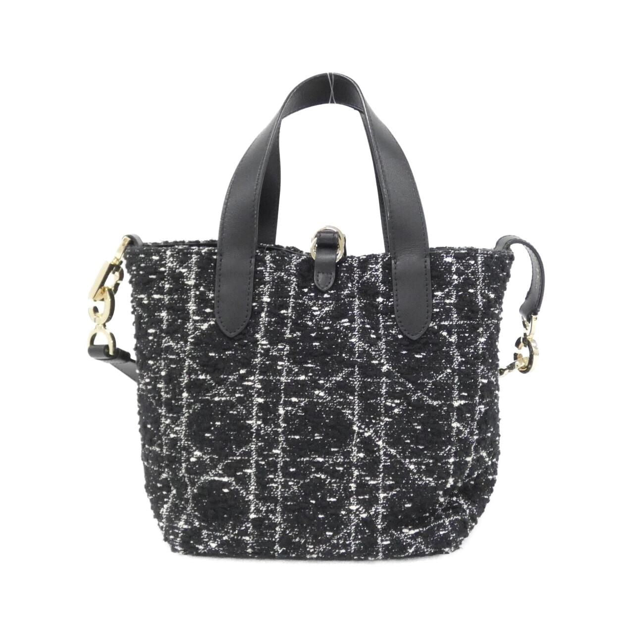 Dior Toujours Vertical Tote Small — view 2