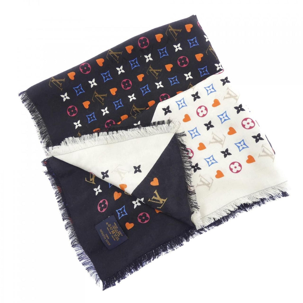 Louis Vuitton Shawl Game on Scarf