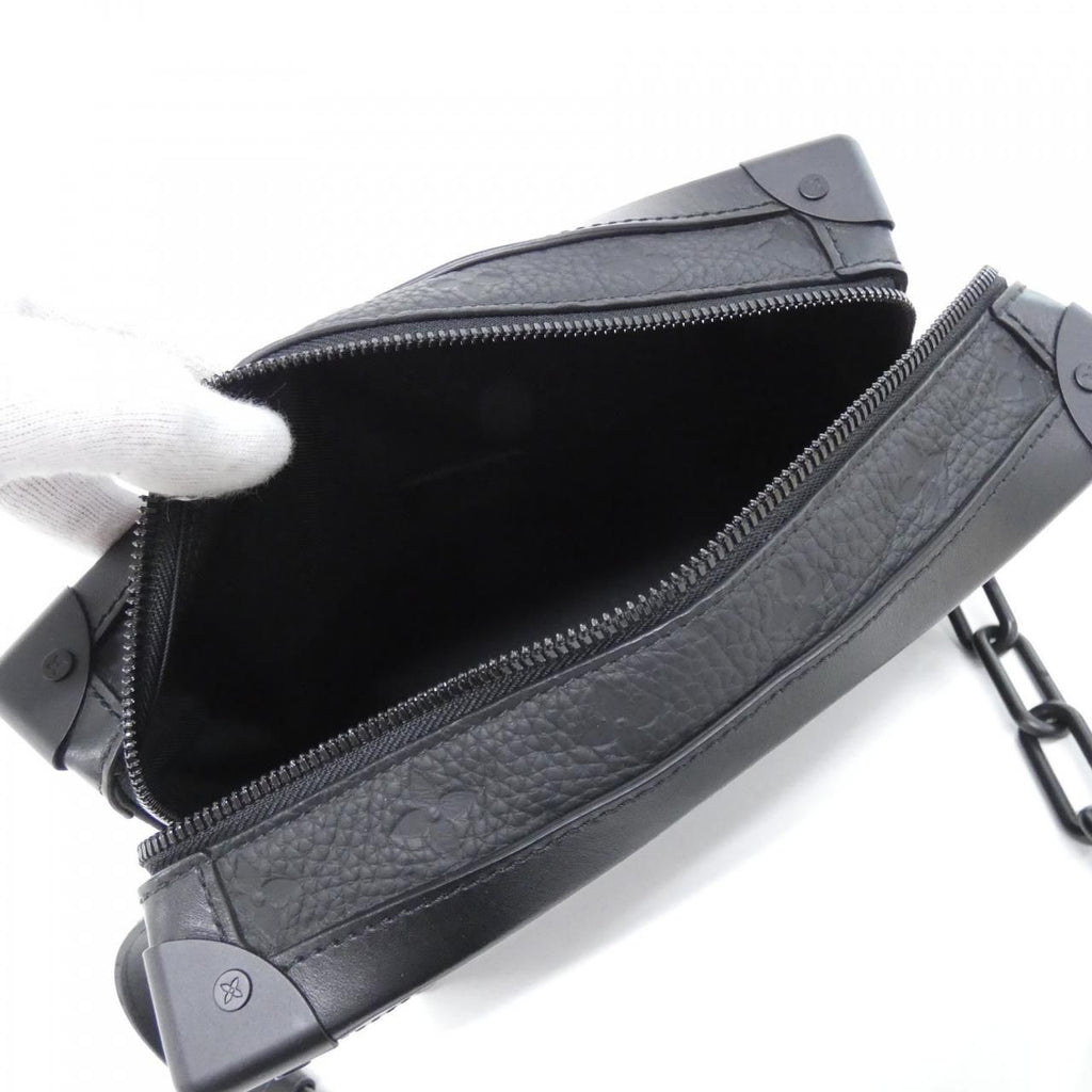 Louis Vuitton Taurillon Monogram Soft Trunk Shoulder Bag — view 6