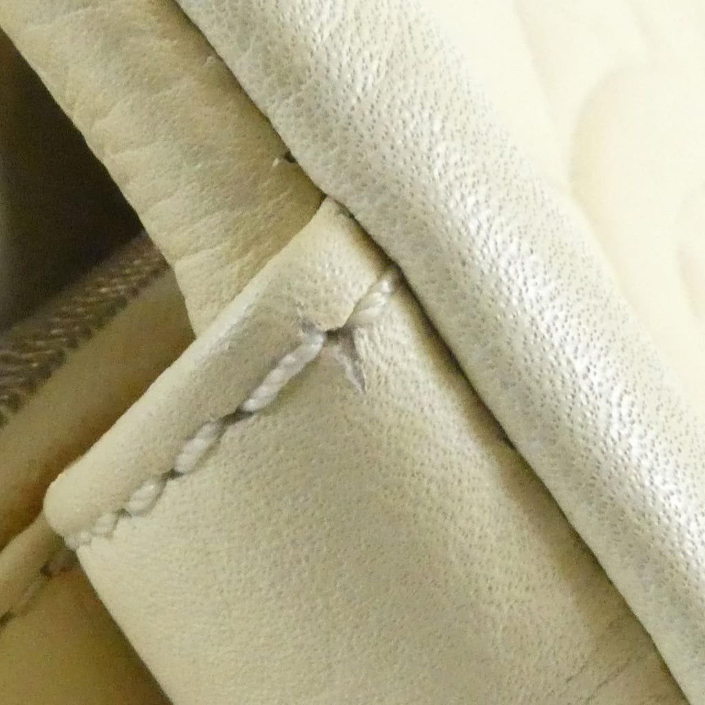Chanel Shoulder Bag Ivory — view 5