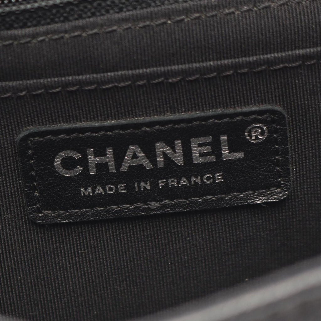 Chanel Shoulder Bag Chevron V-stitch Black Caviar Leather Mini Chain — view 4