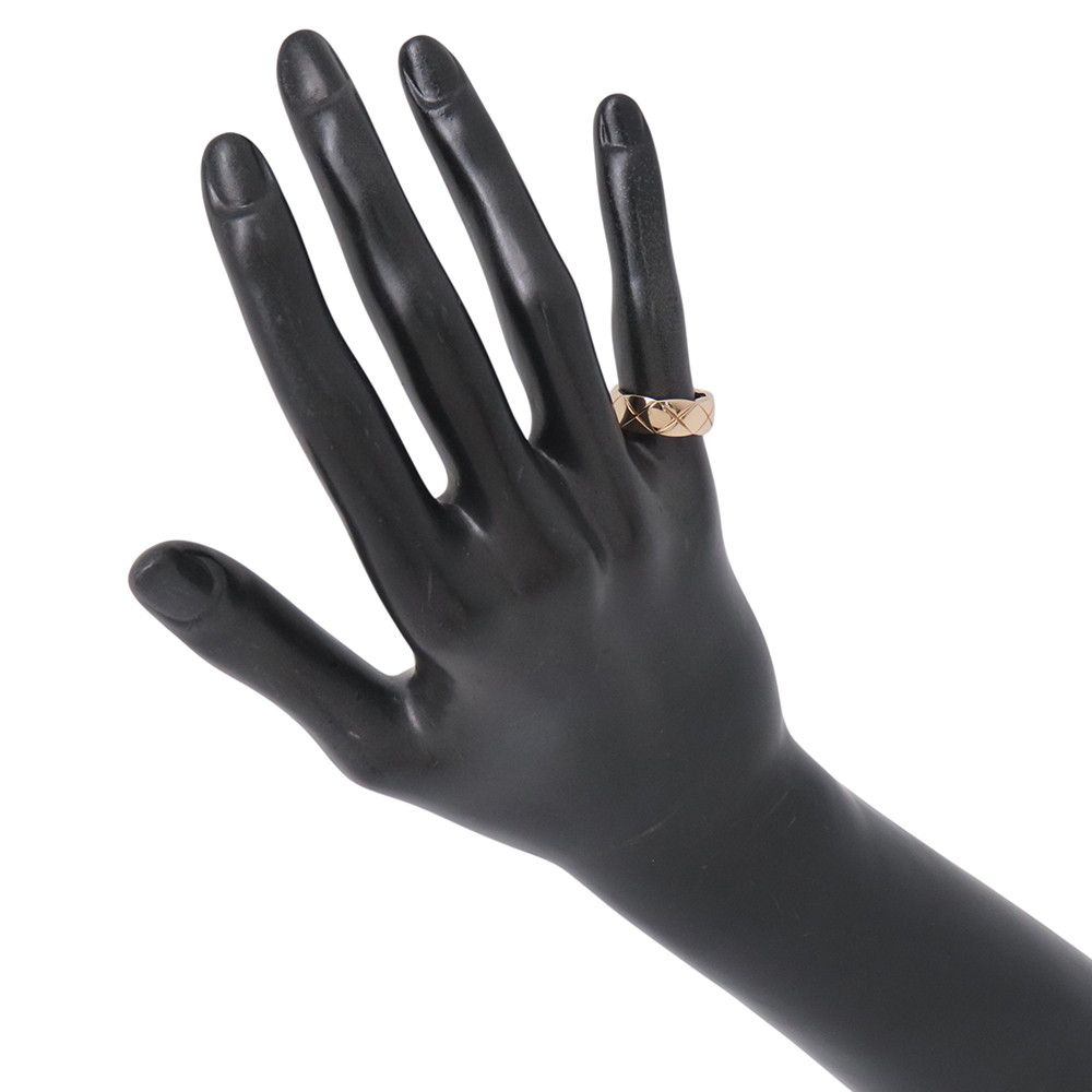 Chanel Ring Coco Crush Collection Medium 18K Pink Gold — view 4