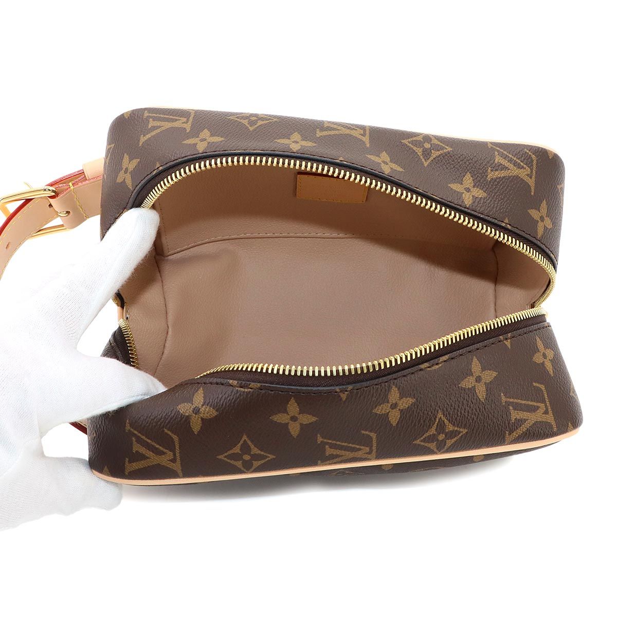 Louis Vuitton Monogram Rocker Dopp Kit Hand Bag Brown — view 6