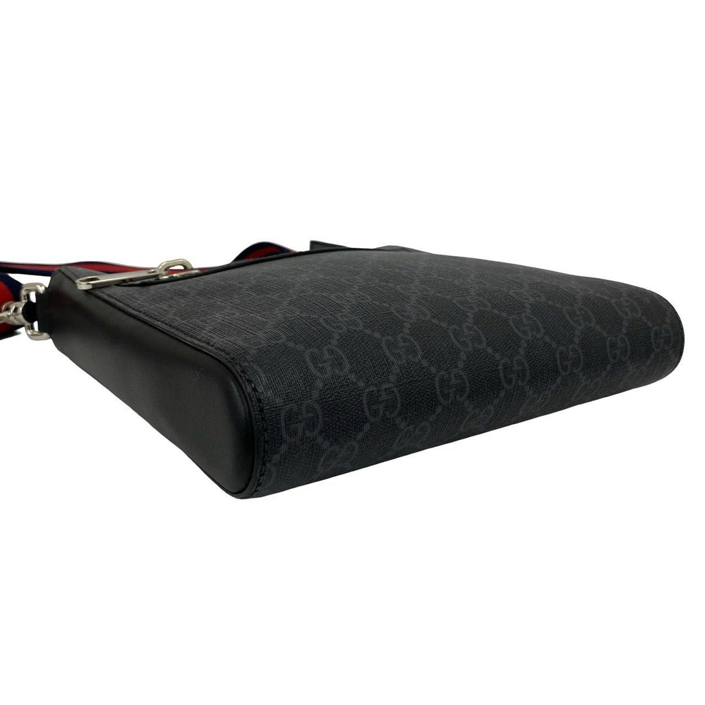 Gucci Sherry Line GG Supreme Small Messenger Leather Polyurethane Shoulder Bag — view 7