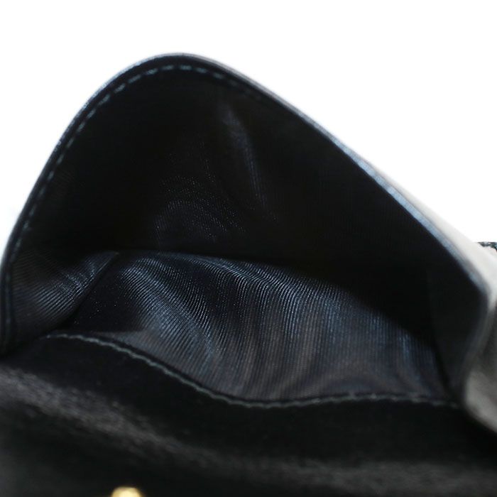 Prada Trifold Wallet Calfskin — view 5