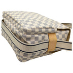 Louis Vuitton Shoulder Bag — view 3