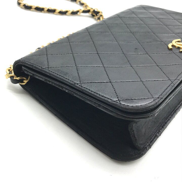 Chanel CC Logo Quilted Push Lock Leather Chain Shoulder Bag Black — view 5