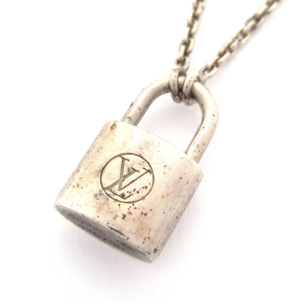 Louis Vuitton Necklace Pendentif Silver Lockit