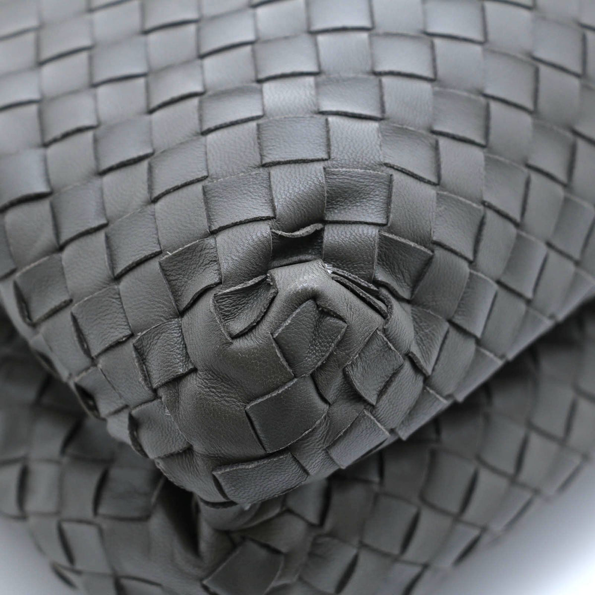 Bottega Veneta Intrecciato Handbag Khaki Leather — view 8