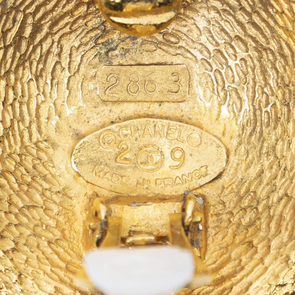 Chanel CC Logo Round Clip Type Earrings Gold Plated — view 3