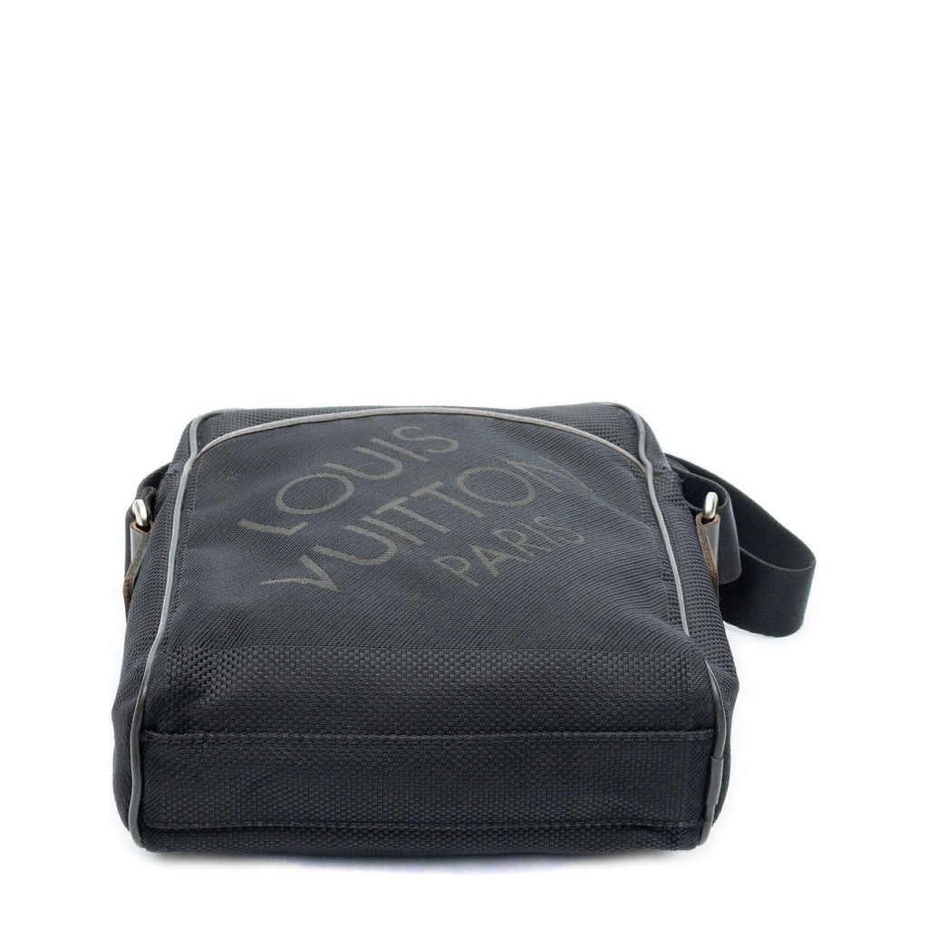 Louis Vuitton Citadin Messenger Bag Black Damier Geant — view 6