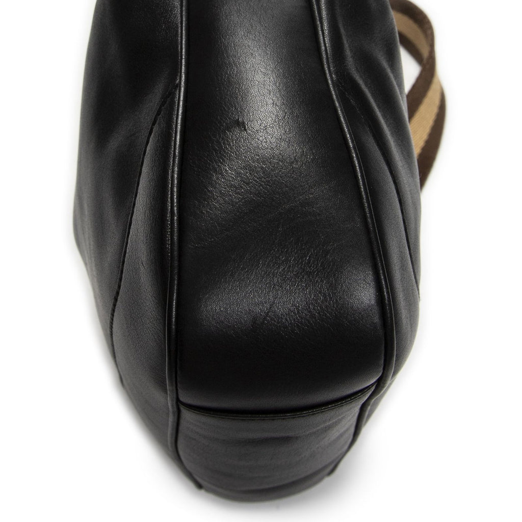 Gucci Vintage Bamboo Handle Tote Black Smooth Leather — view 8