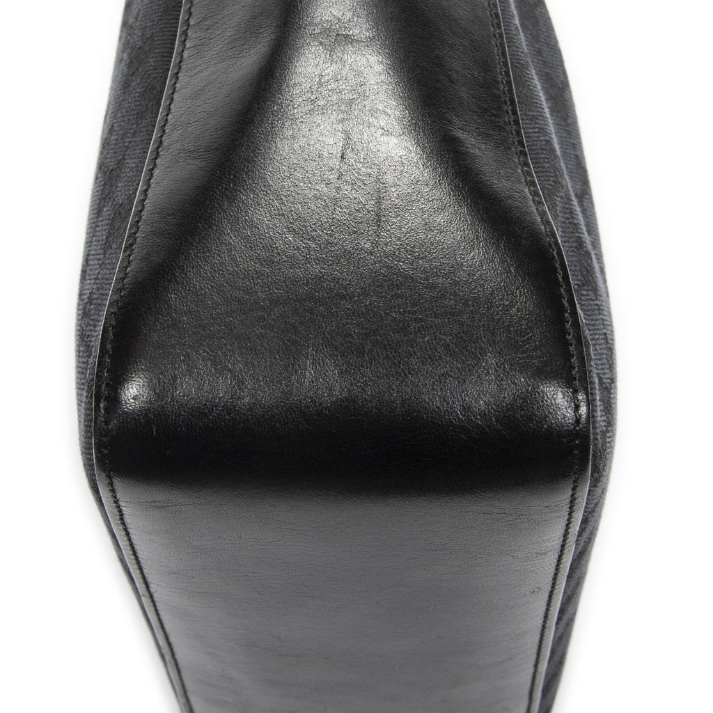 Gucci Zip Shoulder Hobo Black GG Canvas — view 8