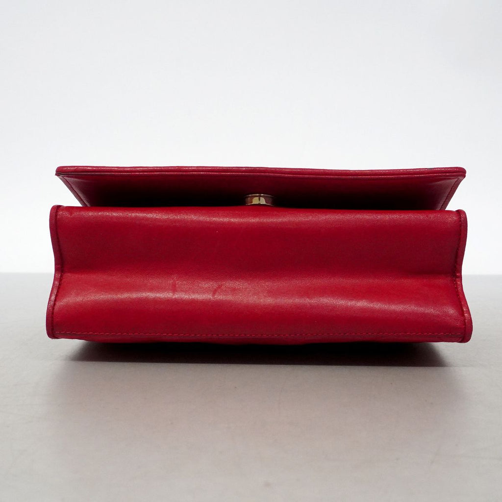 Chanel Shoulder Bag Quilted Lambskin Red Gold — view 3