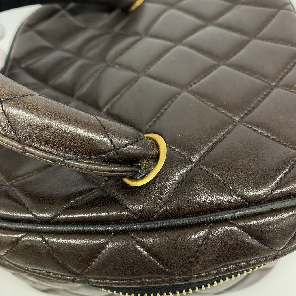Chanel Vanity Bag Quilted Lambskin Black Gold — view 8