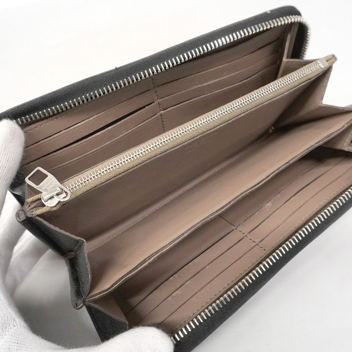 Louis Vuitton Wallet Portefeuille Comet Noir — view 4