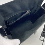 Louis Vuitton Shoulder Bag Epi Sac Seau Noir — view 4