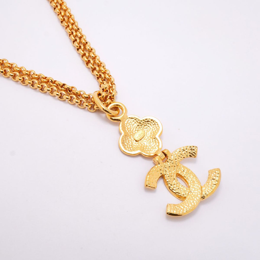 Chanel Necklace Vintage CC Logo Gold Plated — view 2
