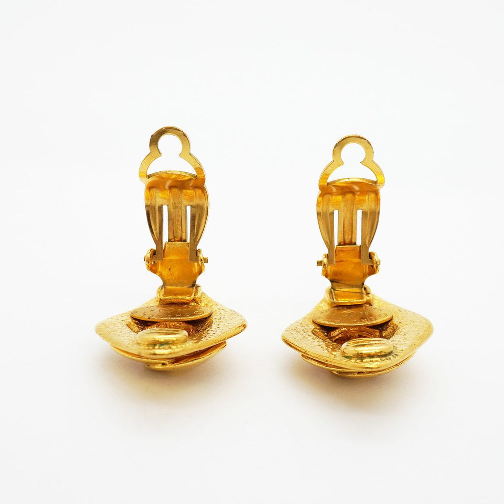 Chanel Earrings Vintage CC Logo Diamond Shape Gold Plated — view 6
