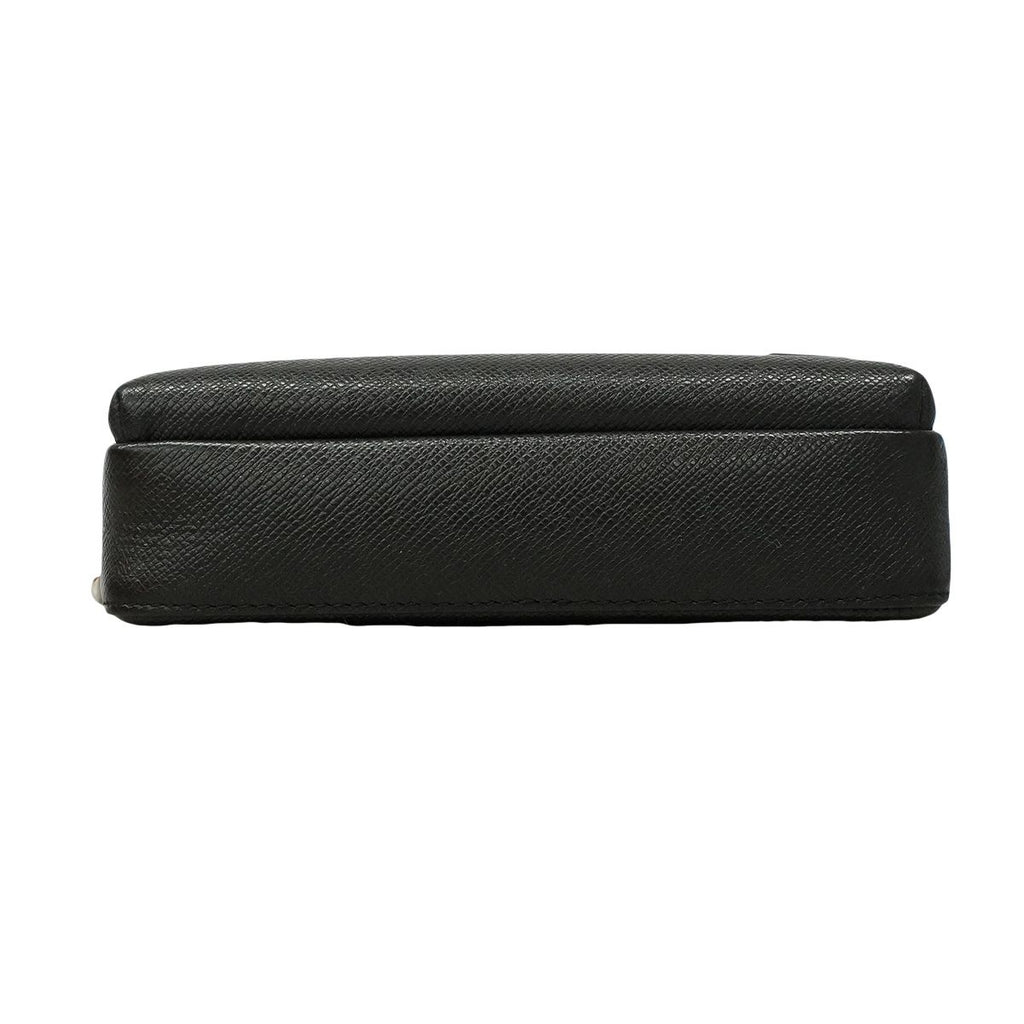 Louis Vuitton Shoulder Bag Taiga Avenue Messenger Noir — view 3
