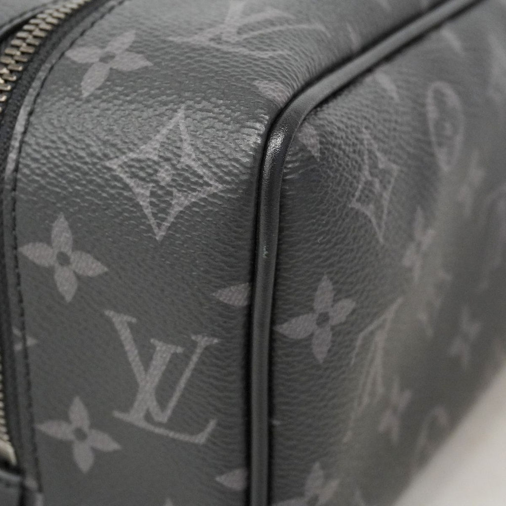 Louis Vuitton Clutch Monogram Eclipse Rocker Dopp Kit Black — view 6